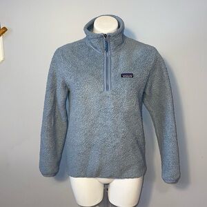 Patagonia ladies Better Sweater pale blue fleece 1/4 pullover. Size XS.